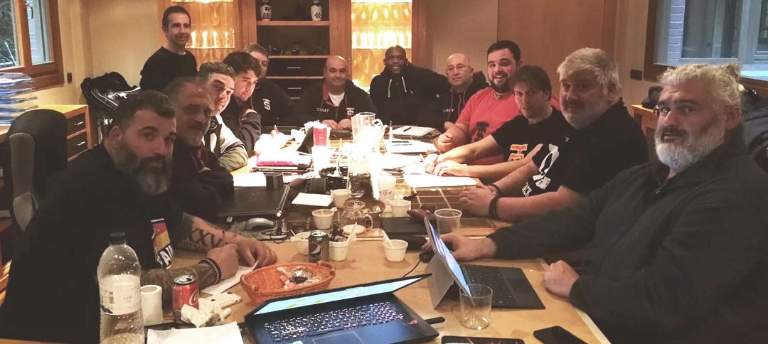 Talib Wise define con el staff técnico el plan de trabajo del Team Spain